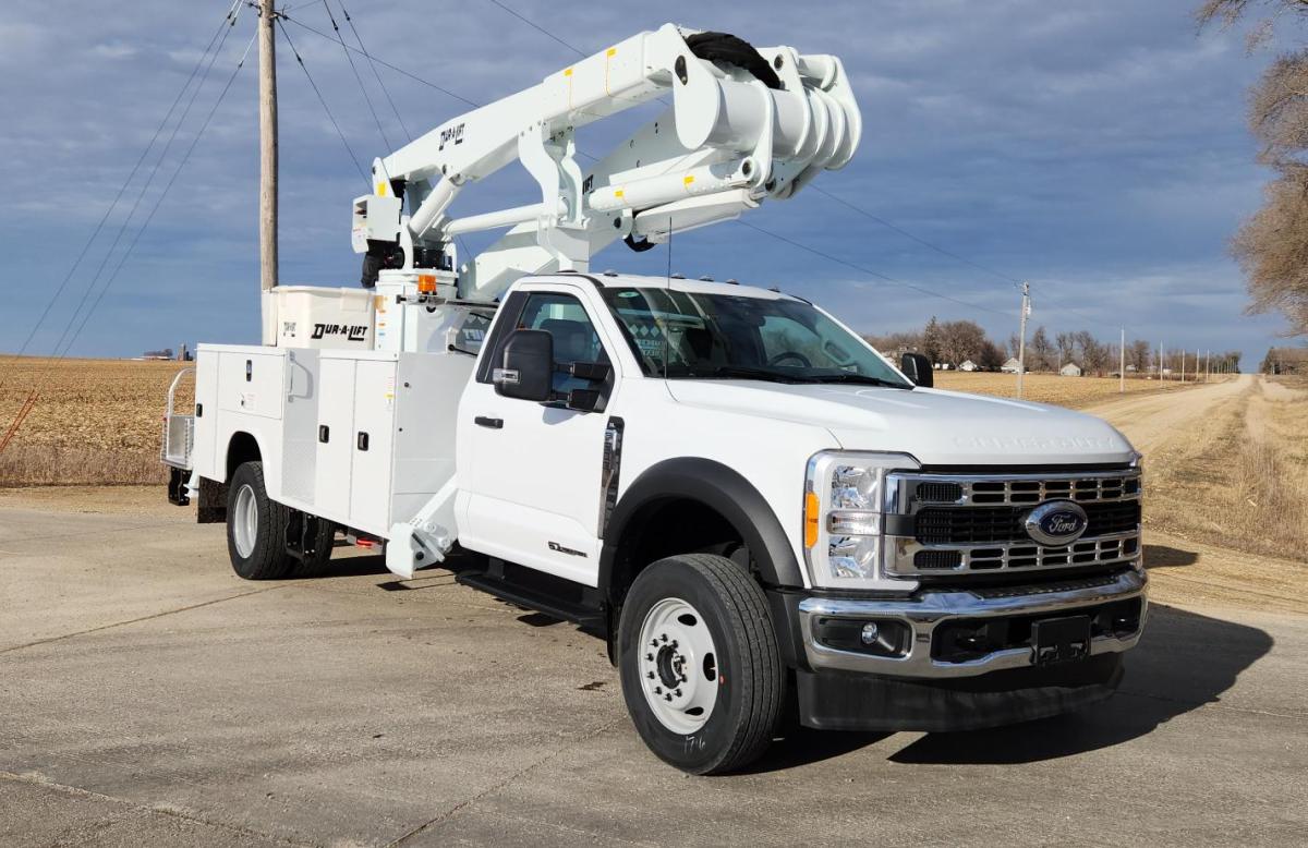 Dur-A-Lift DPM2-52DU, 2023 Ford F600 4x4 | Runnion Equipment Company