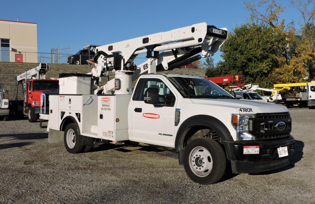 Versalift VST-47-MHI, 2022 Ford F550 | Runnion Equipment Company